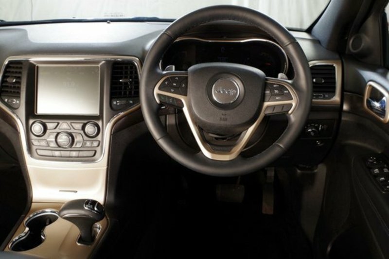 2013 JEEP GRAND CHEROKEE LAREDO (4x4) WK MY14