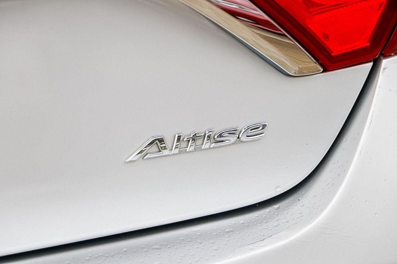 2016 TOYOTA CAMRY ALTISE ASV50R