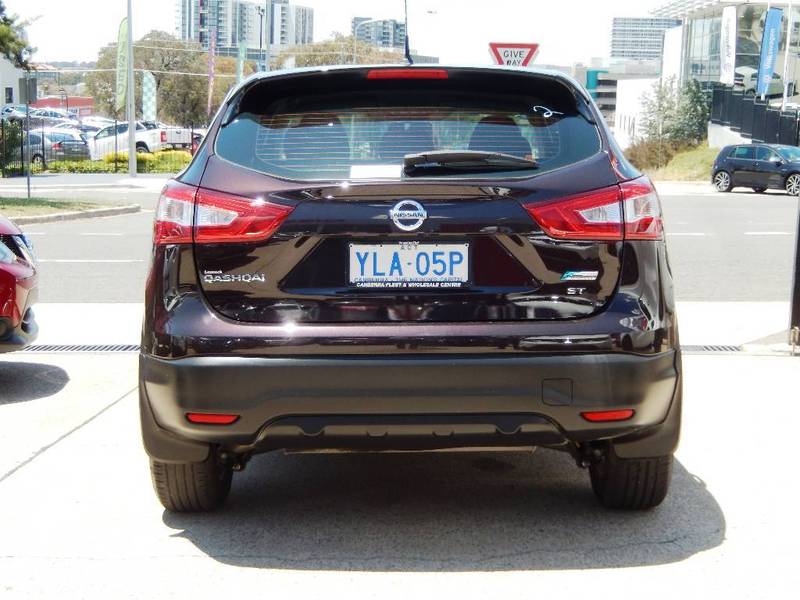 2015 NISSAN QASHQAI ST J11