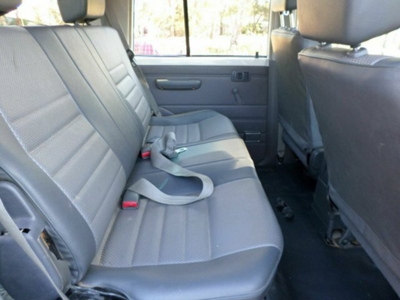 2010 TOYOTA LANDCRUISER Workmate VDJ76R MY10