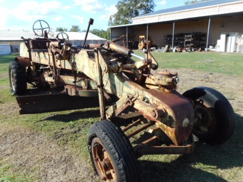 MOORE Other Moore Grader Grader