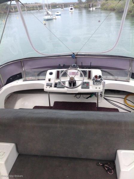 Integrity 37 Flybridge