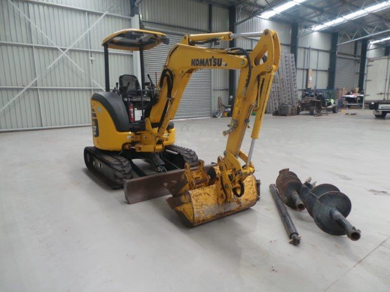 2011 KOMATSU PC27MR- 3