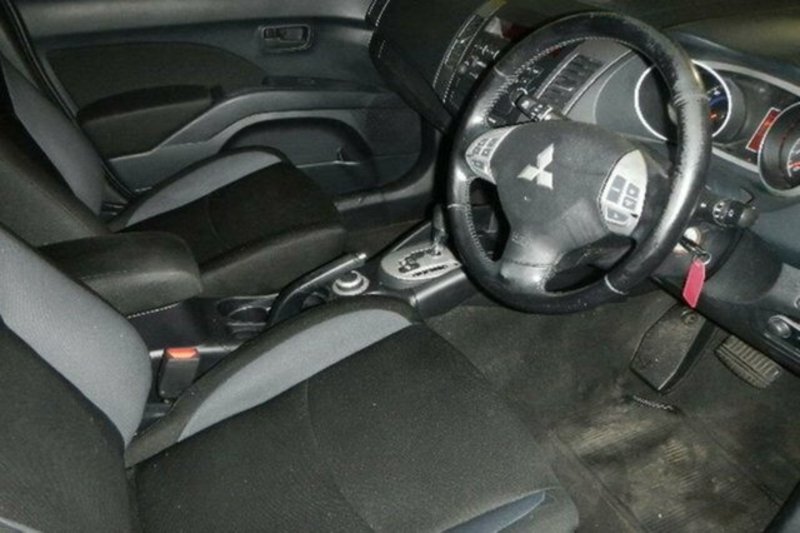 2009 MITSUBISHI OUTLANDER LS ZG MY09