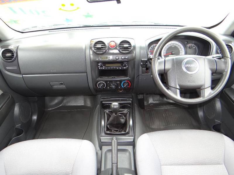 2011 ISUZU D-MAX SX (4x4) TF MY10
