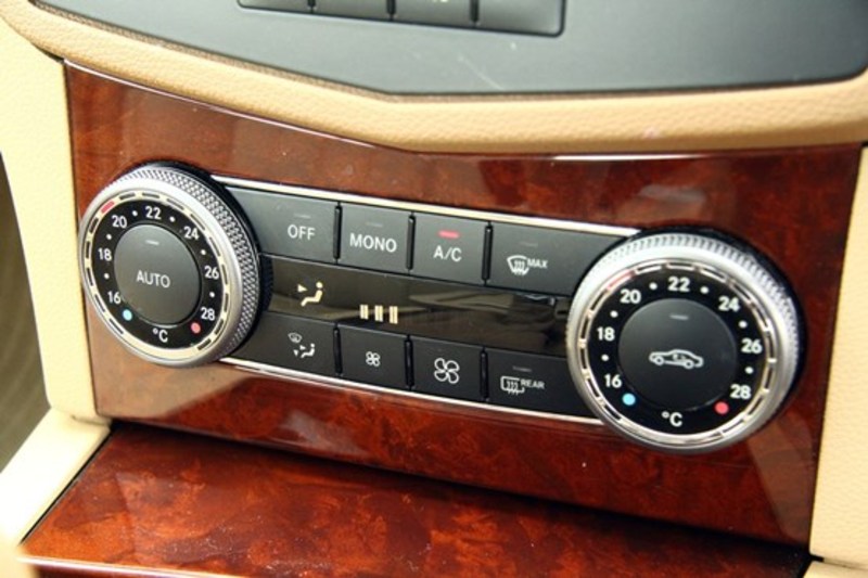 2008 MERCEDES-BENZ C280 ELEGANCE W204