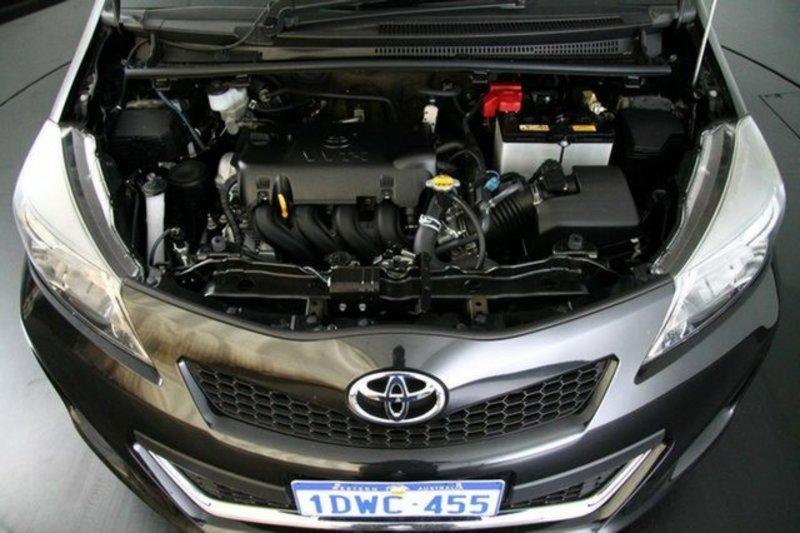 2012 TOYOTA YARIS ZR NCP131R