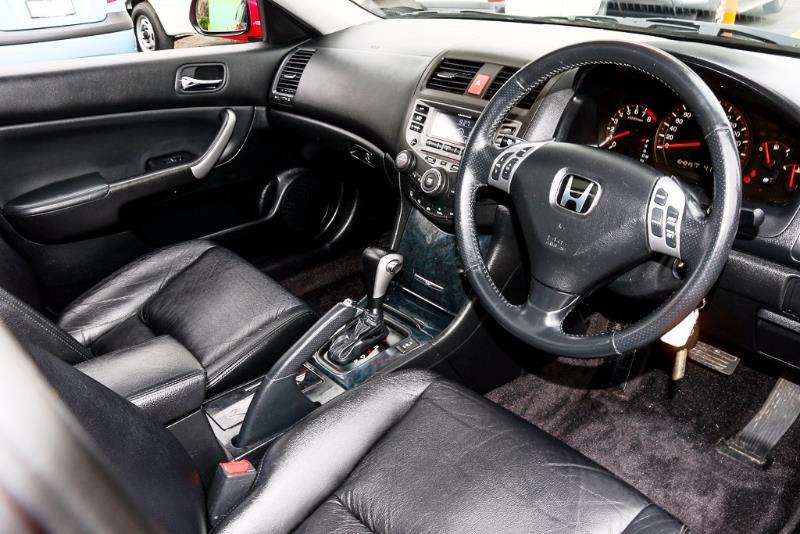 2005 HONDA Accord Euro Luxury CL