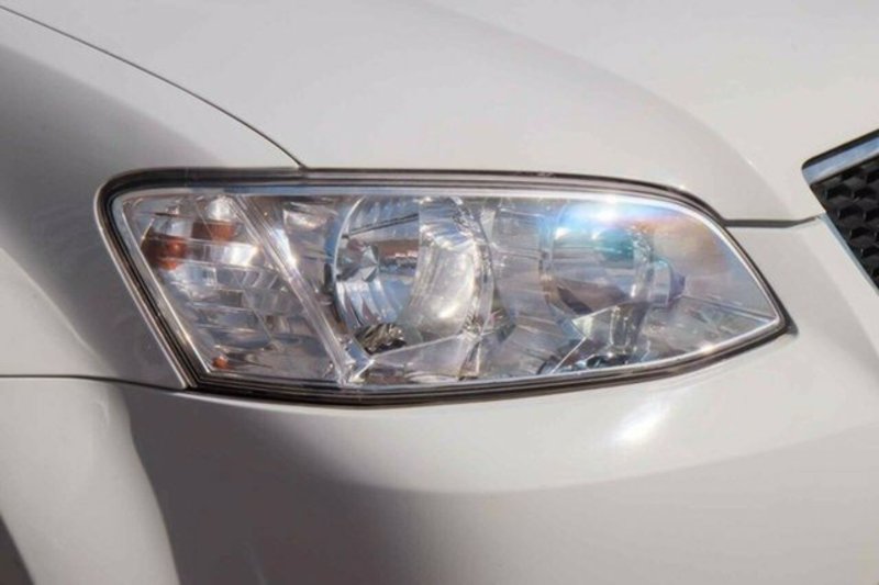 2011 HOLDEN COMMODORE OMEGA VE II MY12