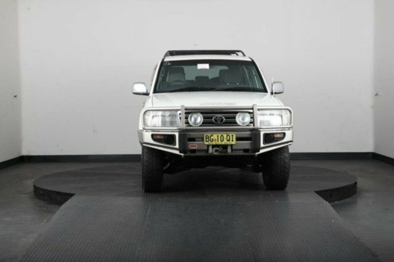 2003 TOYOTA LANDCRUISER GXL (4x4) UZJ100R