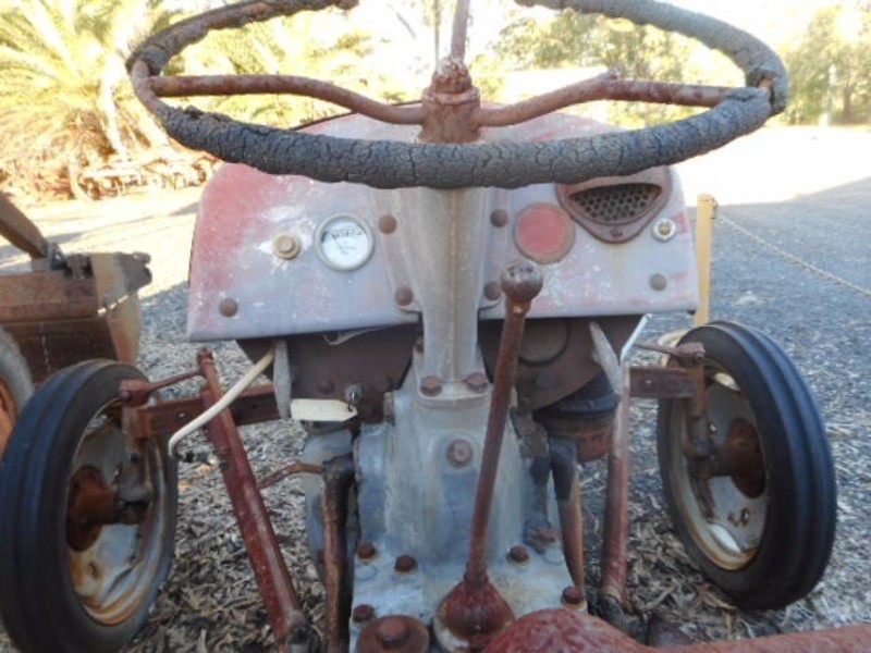 MASSEY FERGUSON Tractor Tractor