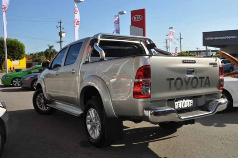 2013 TOYOTA HILUX SR5 DOUBLE CAB KUN26R MY12