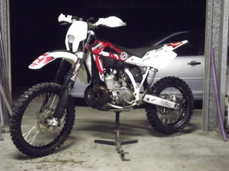 2009 HUSQVARNA WR 300