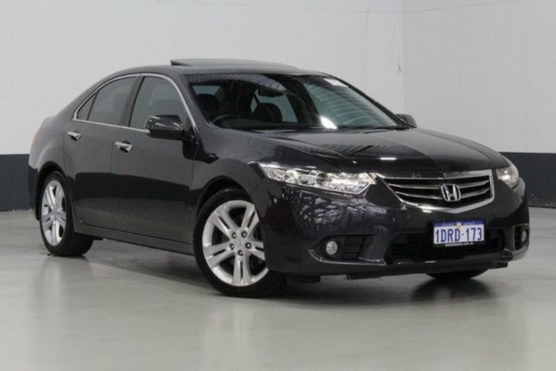 2011 HONDA ACCORD EURO LUXURY NAVI 10 MY11