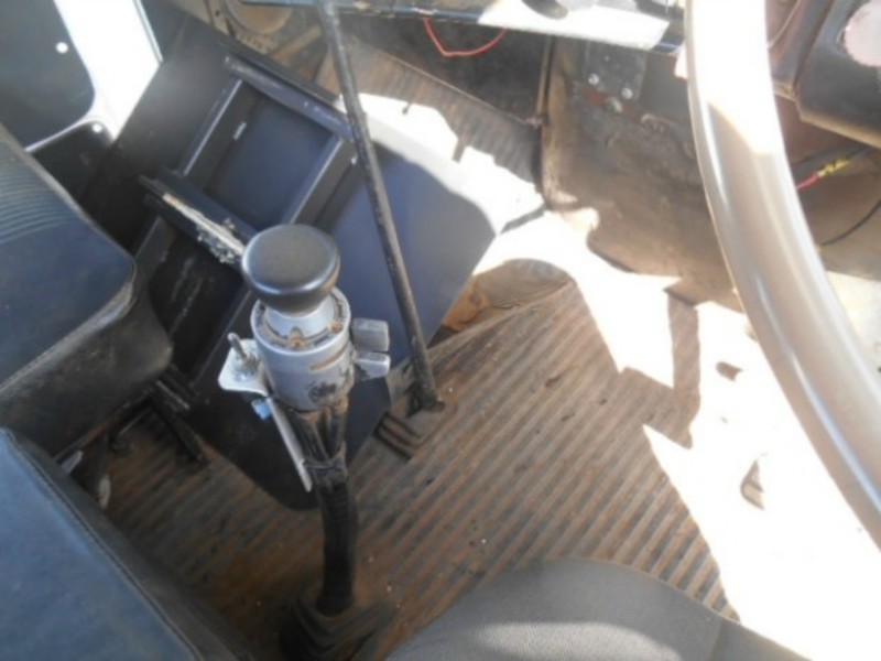 1977 MACK R600 SERIES R600 SERIES Truck