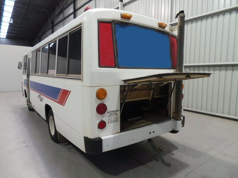 1984 HINO AC140 Bus