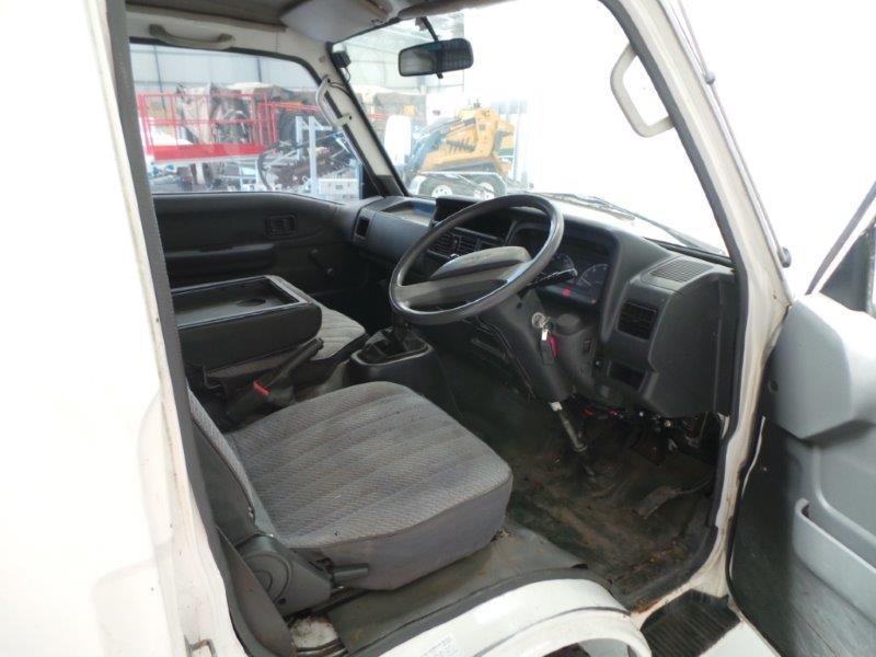 1998 MAZDA E2500