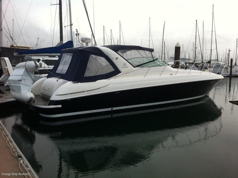 Riviera M430 Sports Cruiser