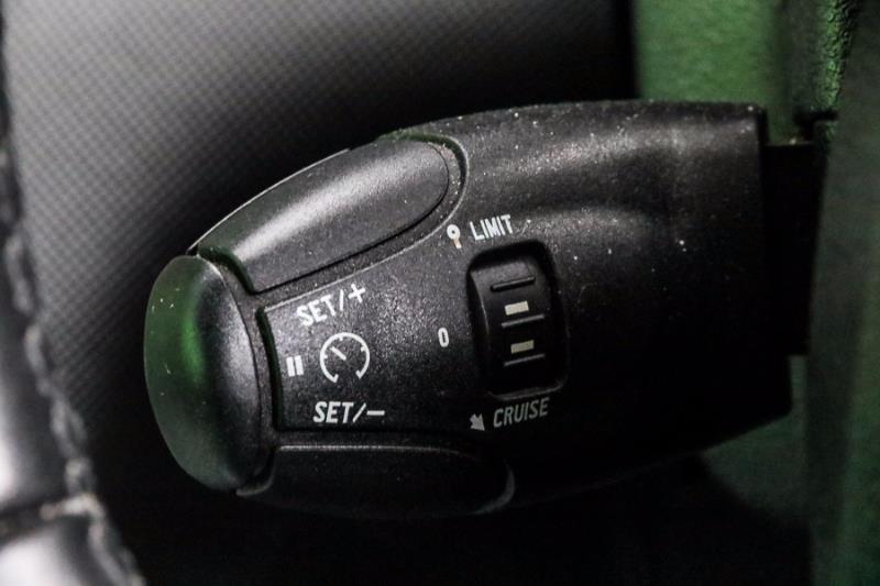 2008 PEUGEOT 308 XS HDi T7