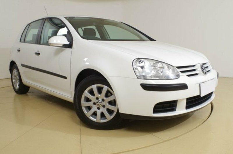2005 VOLKSWAGEN GOLF 2.0 FSI COMFORTLINE 1K