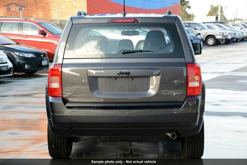 2014 JEEP PATRIOT BLACKHAWK 4X2 MK MY14