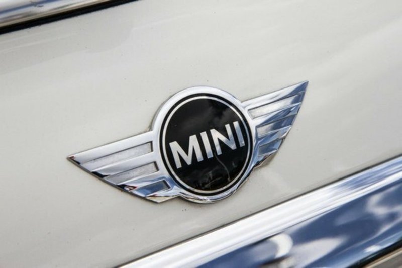 2011 MINI COOPER RAY R56