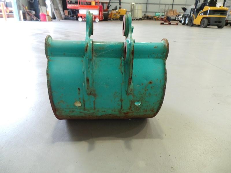 2016 WORKMATE 450MM BUCKET