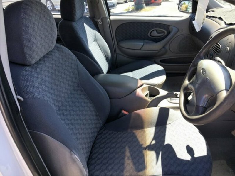 2000 FORD FALCON "DUAL FUEL" AU