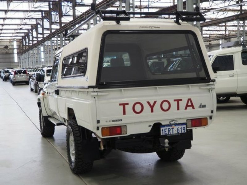 2011 TOYOTA LANDCRUISER GXL (4x4) VDJ79R 09 UPGRADE
