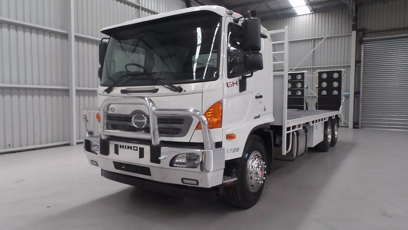 2017 HINO GH 1728-500 Series GH 1728-500 Series Truck