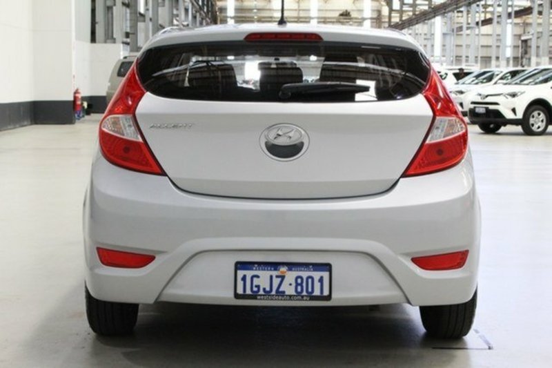 2015 HYUNDAI ACCENT ACTIVE RB2