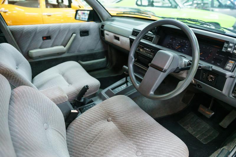 1987 HOLDEN CALAIS VL