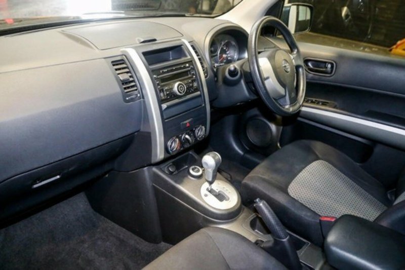 2010 NISSAN X-TRAIL ST T31 MY10