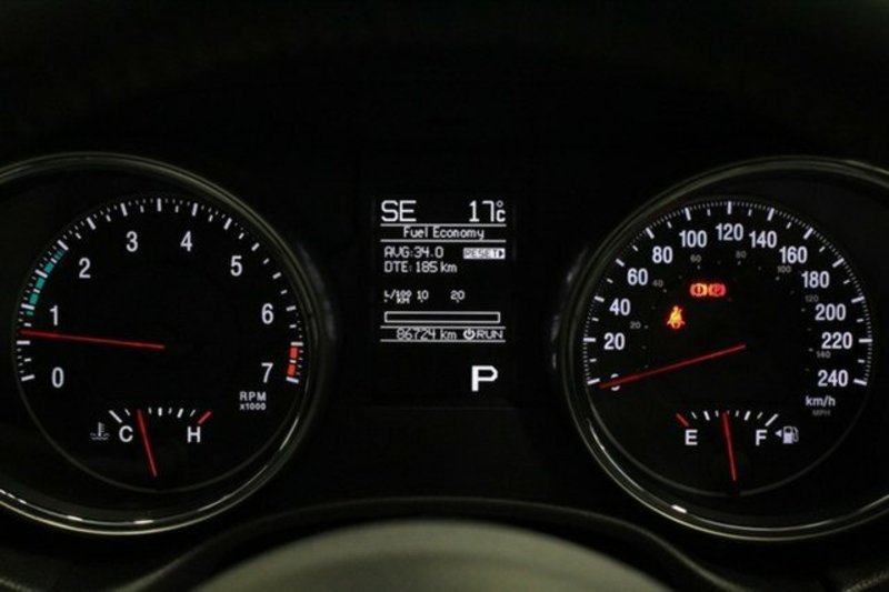 2012 JEEP GRAND CHEROKEE LAREDO (4x4) WK