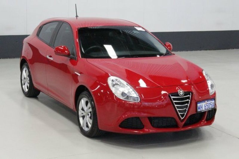 2015 ALFA ROMEO GIULIETTA PROGRESSION MY15