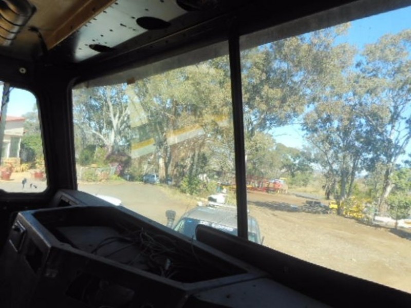 1983 MACK CRUISE-LINER Prime Mover CRUISE-LINER Truck