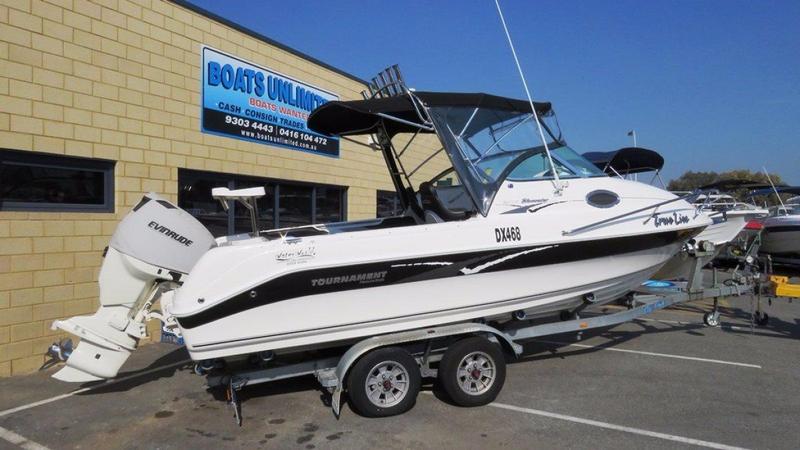 Tournament 2000 Bluewater EXCELLENT DECK SPACE, RIDE AND QUALITY BUILD