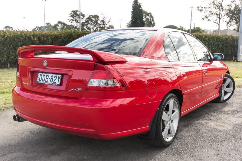 2004 HOLDEN COMMODORE LUMINA VZ