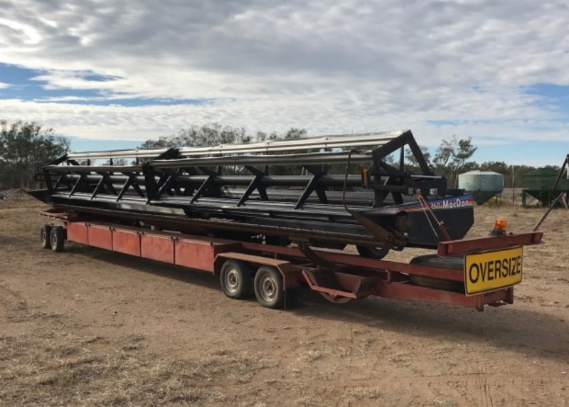 Case IH 2388 Harvester Header