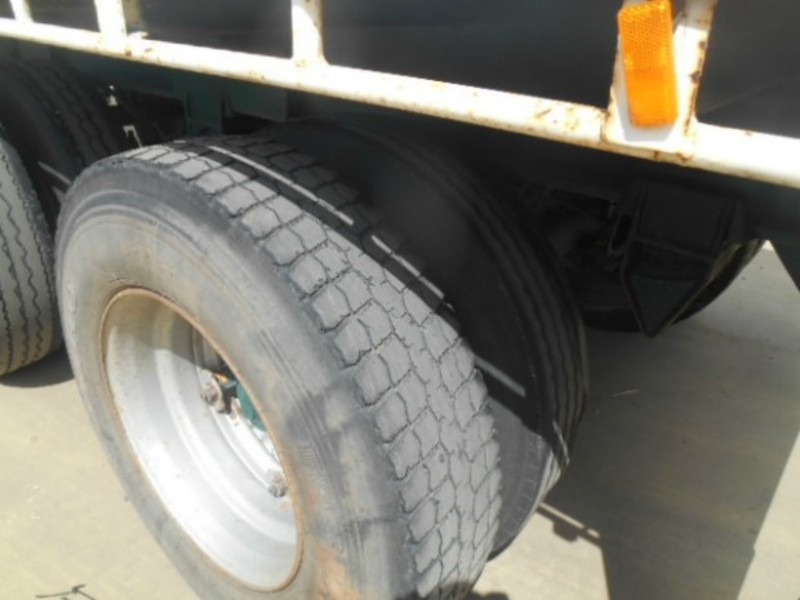 1983 Haulmark Flat top Semi Trailer
