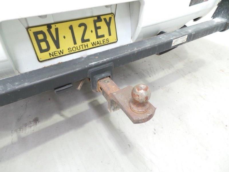 2010 MITSUBISHI ROSA BUS