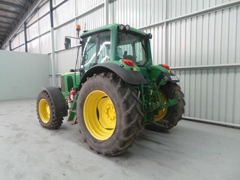 2004 JOHN DEERE 6520