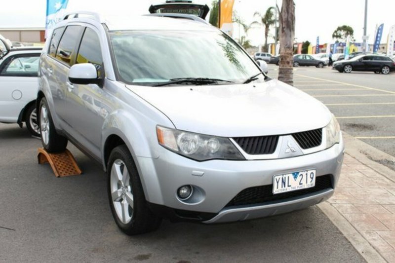 2007 MITSUBISHI OUTLANDER VR-X ZG