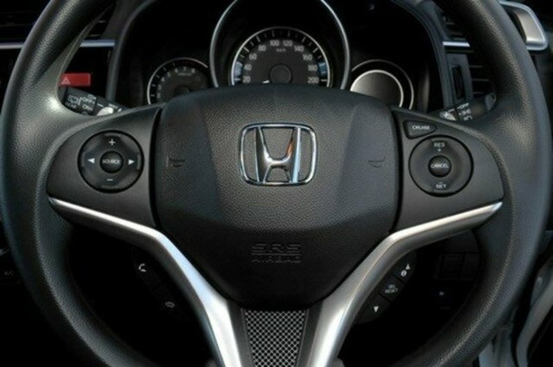 2017 HONDA JAZZ VTi GK MY17