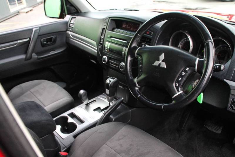 2009 MITSUBISHI PAJERO GLS LWB (4x4) NT MY10