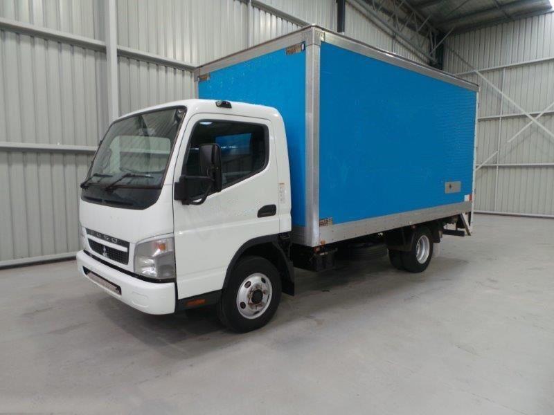 2010 FUSO CANTER PANTECH