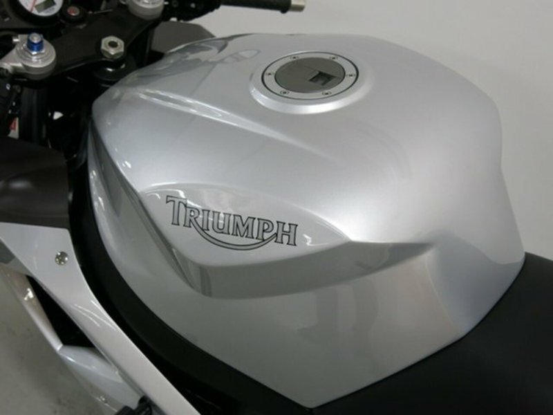 2003 TRIUMPH 600CC DAYTONA 600 MY03