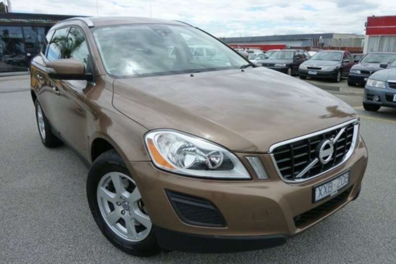2010 VOLVO XC60 D5 DZ MY11