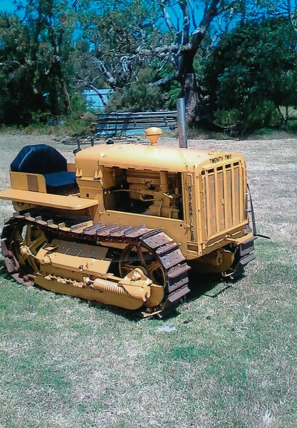 1935 CATERPILLAR 22
