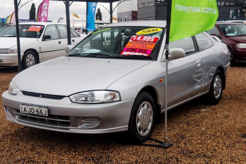 2000 MITSUBISHI LANCER GLXi CE